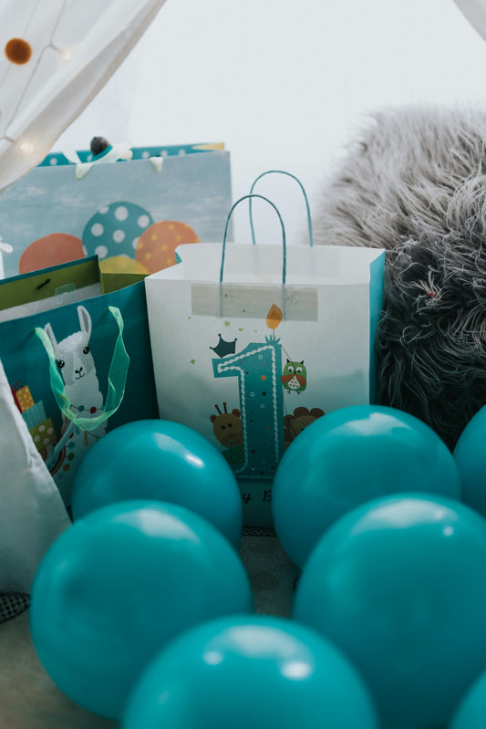 The Perfect Finishing Touch: Adding Party Favors for Kids