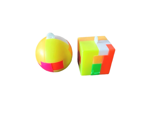 Brain Teaser Puzzle Cube and Cricle