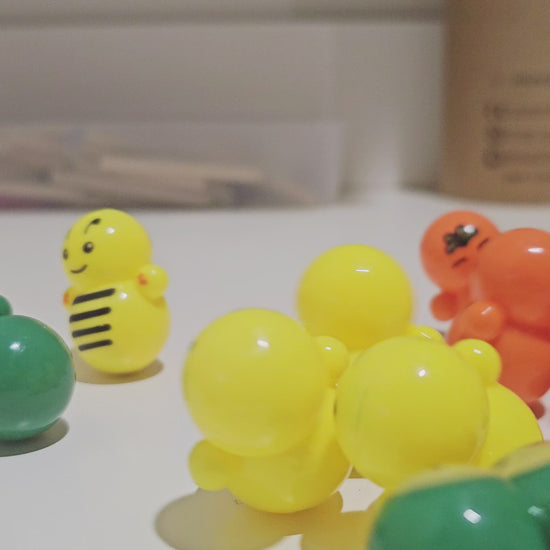 Tumbler fidget toy for kids party